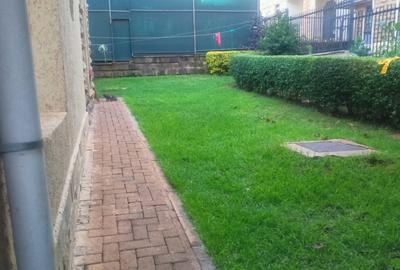5 Bed Townhouse with En Suite in Karen