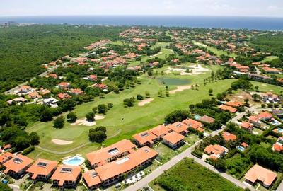 4 Bed House with En Suite at 00502 - 4