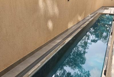 3 Bed Apartment with En Suite in Lavington - 4