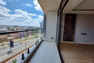 3 Bed Apartment with En Suite at Brookside Drive