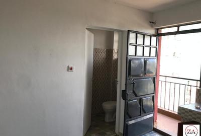 Serviced Studio Apartment with En Suite at Ruaka - Banana Road