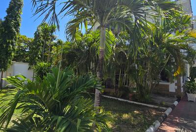 3 Bed House with En Suite at Serena - 3