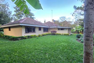 4 Bed House with En Suite in Runda