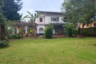 4 Bed House with En Suite in Loresho