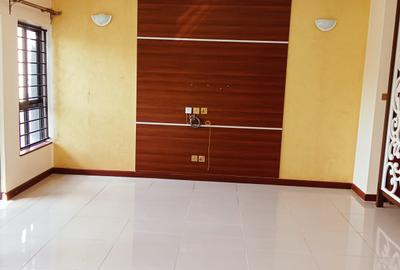 2 Bed Apartment with En Suite in Rhapta Road - 2