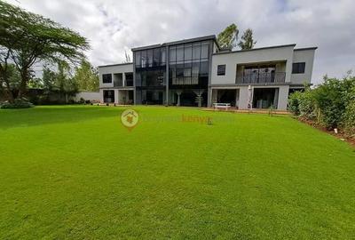 5 Bed Villa with En Suite at Kcb Karen