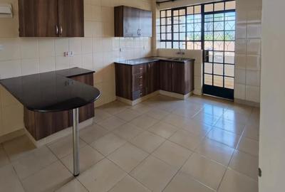 2 Bed Apartment with En Suite in Kileleshwa - 2