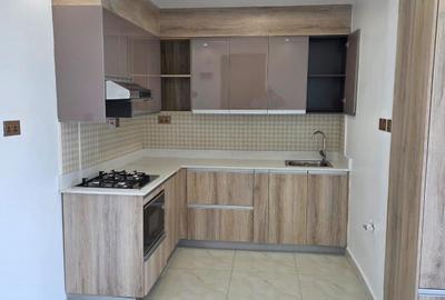 2 Bed Apartment with En Suite in Westlands Area - 4