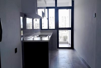 2 Bed Apartment with En Suite in Kilimani - 4