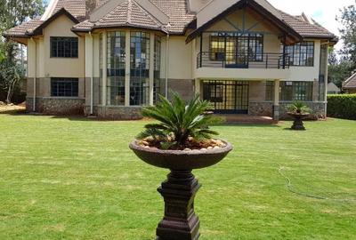 5 Bed Townhouse with En Suite in Karen