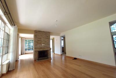 4 Bed House with En Suite in Karen - 3