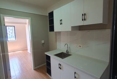 Studio Apartment with Swimming Pool at Wanyee Road - 3