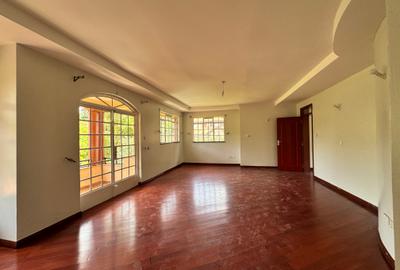 4 Bed House with En Suite in Karen - 3