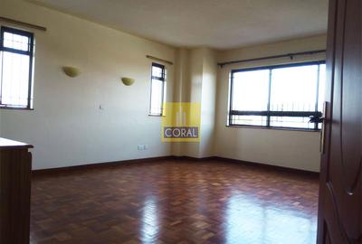 3 Bed Apartment with En Suite in Kilimani