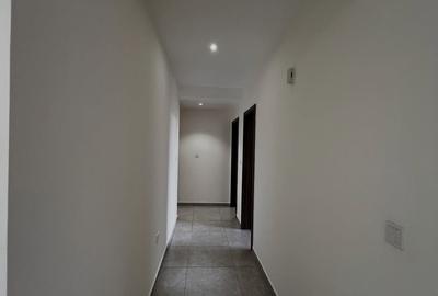 3 Bed Apartment with En Suite at Oloitoktok Road - 4