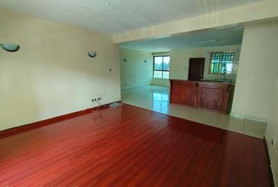 3 Bed Apartment with En Suite at Valley Arcade Area - 4