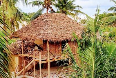 6 Bed House with En Suite in Watamu