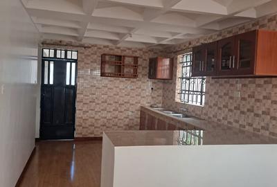 4 Bed Townhouse with En Suite at Ondiri