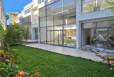 5 Bed Townhouse for Sale in Lavington