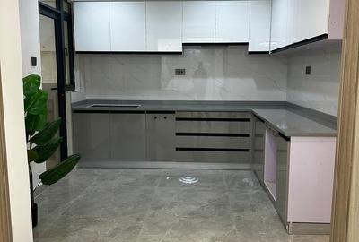 3 Bed Apartment with Borehole at Nyeri Road - 3