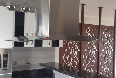3 Bed Apartment with En Suite in Kileleshwa - 4