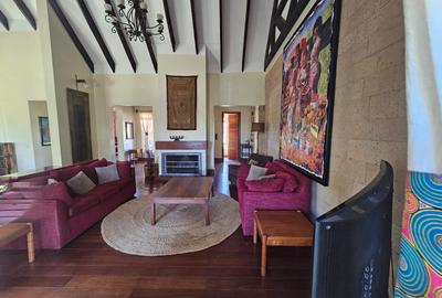 4 Bed House with En Suite in Runda - 3