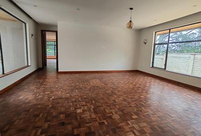 5 Bed Townhouse with En Suite in Lavington