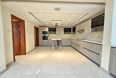 5 Bed Villa with En Suite in Lower Kabete