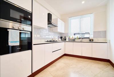 Furnished 2 Bed Apartment with En Suite in Rhapta Road