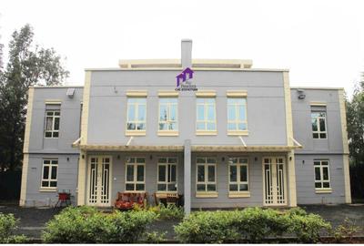 4 Bed Townhouse with En Suite at Silanga Road