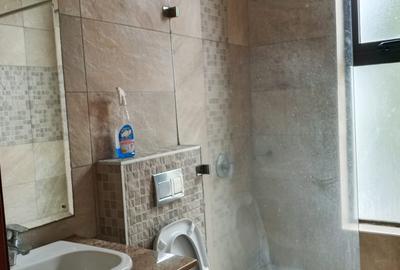 5 Bed Townhouse with En Suite in Karen - 4