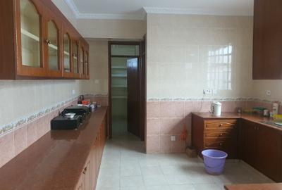 4 Bed Townhouse with En Suite at Westlands