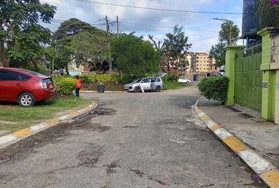 4 Bed House in Buruburu - 4