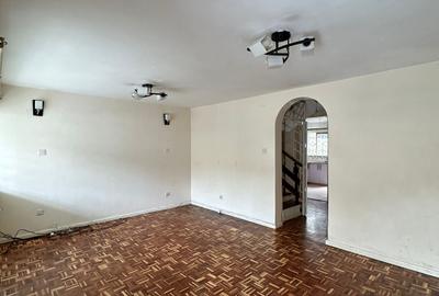 4 Bed Townhouse with En Suite in Lavington