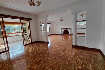 5 Bed Townhouse with En Suite at Westlands