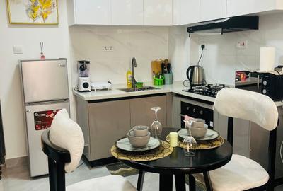 Serviced 1 Bed Apartment with En Suite in Westlands Area - 4