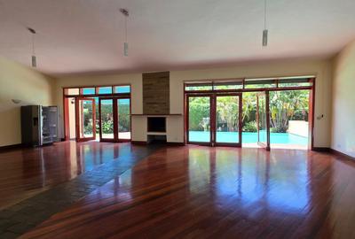 4 Bed House with En Suite at Runda - 2