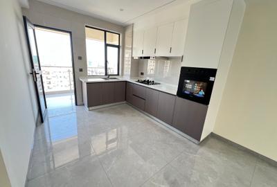 3 Bed Apartment with En Suite in Kilimani - 3