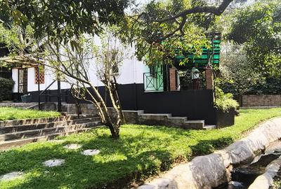 2 Bed House with Garden at Old Runda