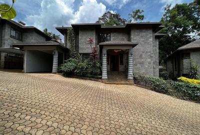 4 Bed Townhouse with En Suite at Peponi Road