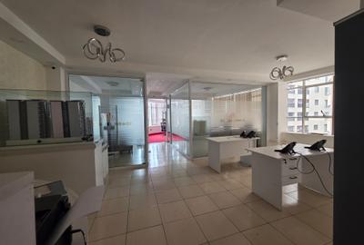 1,205 ft² Commercial Property with Service Charge Included at Parklands - 2