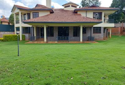 5 Bed House with En Suite at Eagle Park