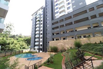 4 Bed Apartment with En Suite in General Mathenge