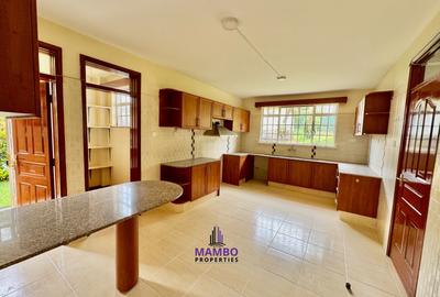 4 Bed Townhouse with En Suite at Off Red Hill Rd - 3