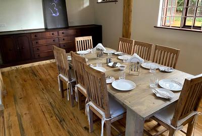 7 Bed House with En Suite in Runda - 4