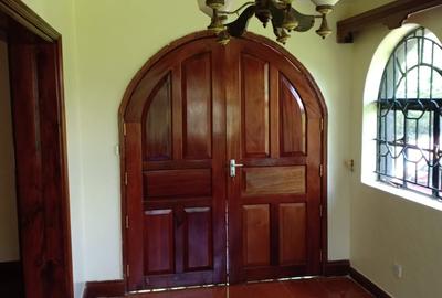 5 Bed House with En Suite in Kitisuru - 4