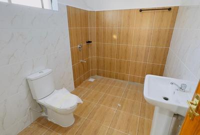 3 Bed House with En Suite in Kitengela - 4