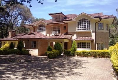 5 Bed House with En Suite in Karen