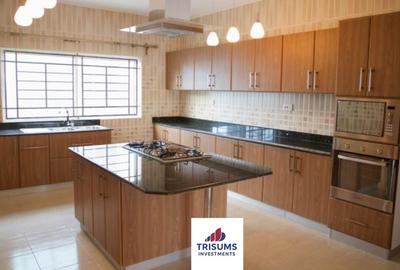 3 Bed Apartment with En Suite at Prp7+494 - 4