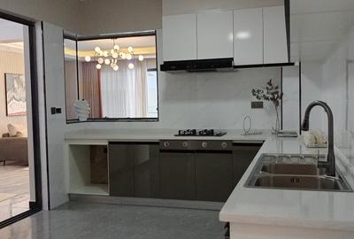 3 Bed Apartment with En Suite in Kileleshwa